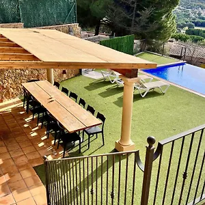 Casa Mas Ambros Con Piscina Desbordante Villa